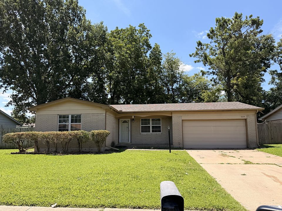 1st image of 12134 E 21st Ct