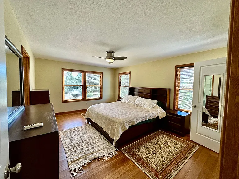 6425 Coopers Hawk Rd — Photo 26
