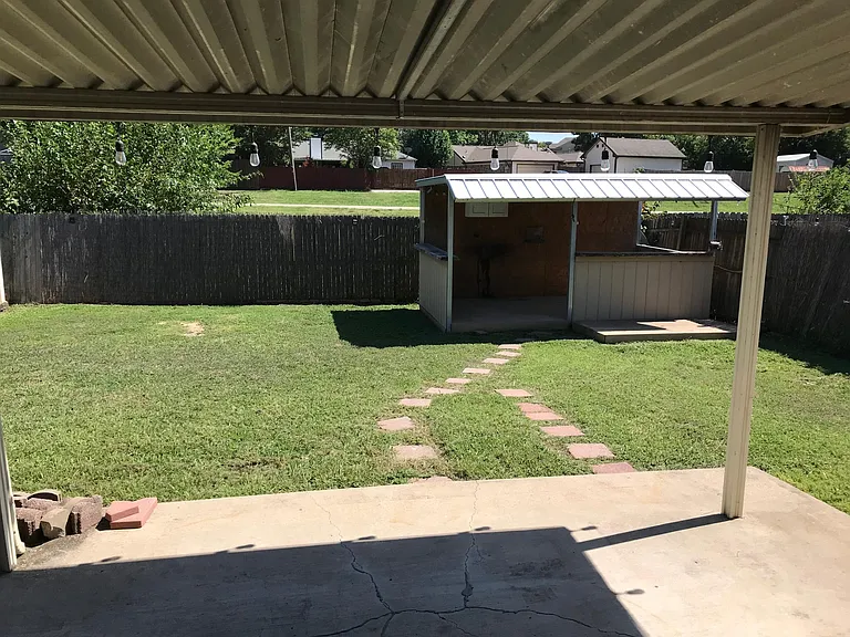 7408 Catamaran Dr — Photo 24