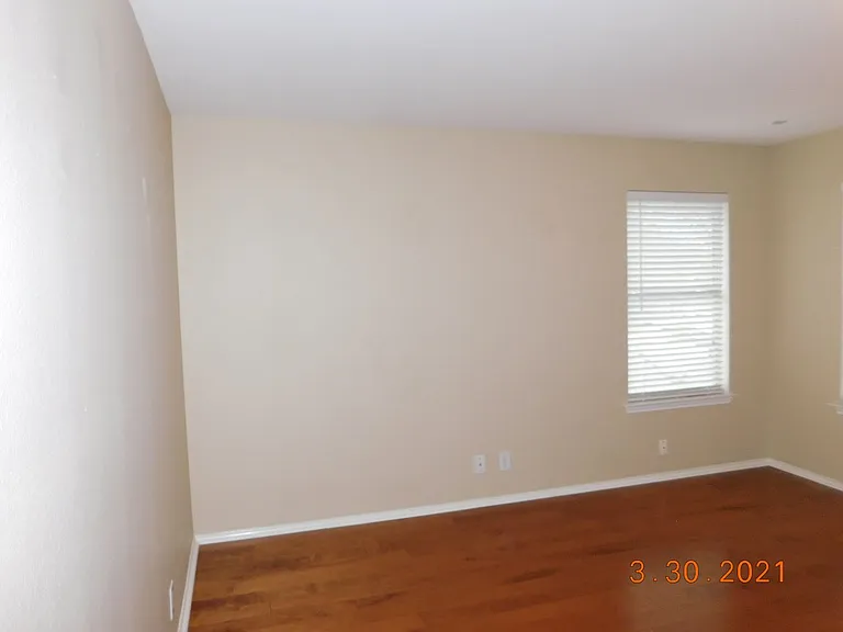 8926 Valhalla — Photo 5