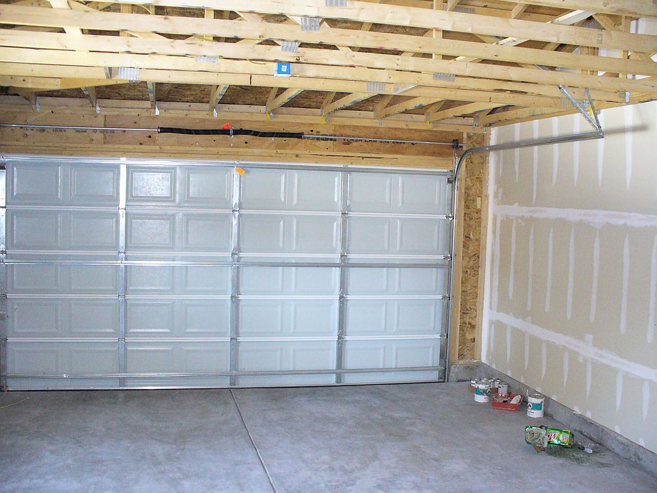 2 Car Garage_06242014