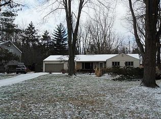 530 Hillcrest Dr, Bowling green, OH 43402