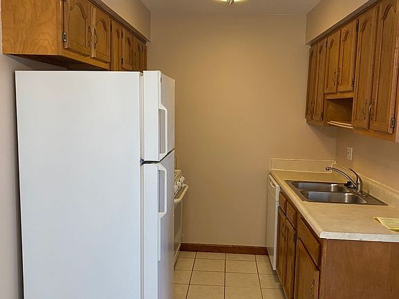 4th image of 27753 Carini Villa St
