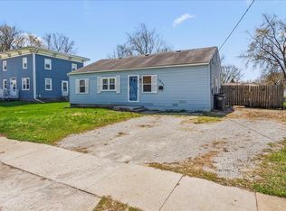 1011 E Main St, La Porte City, IA 50651