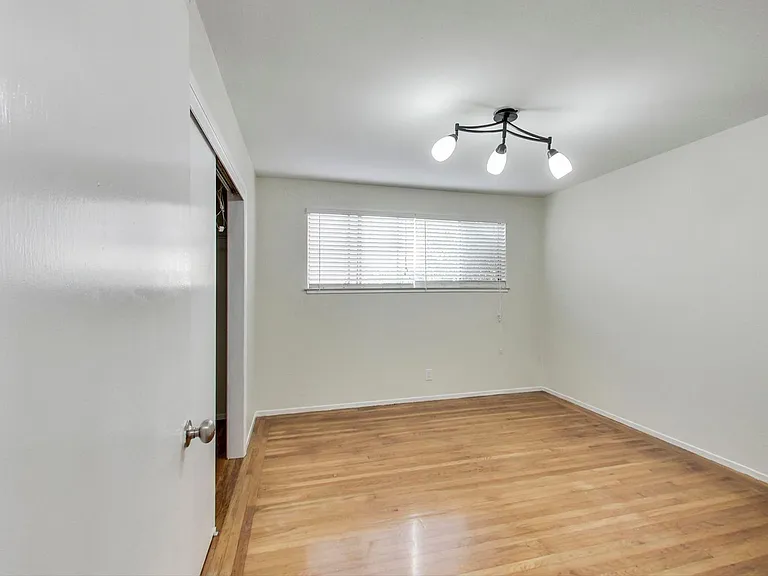 1220 Hayes St #5 — Photo 14