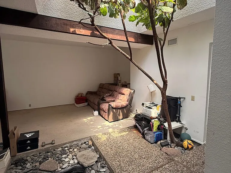 628 Isla Pl — Photo 4