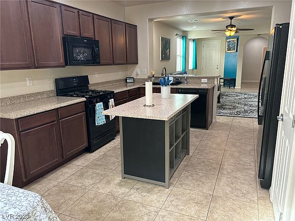 5th image of 645 Viale Machiavelli Ln