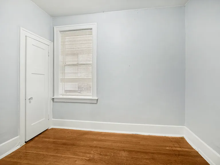 4609 Second Ave — Photo 11