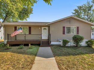 707 4th St SE, Little Falls, MN 56345