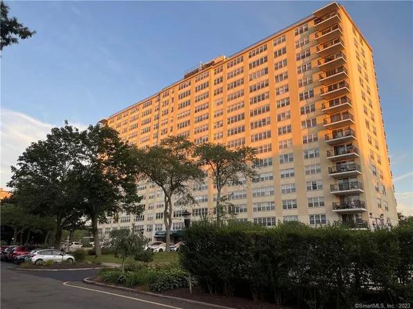 2625 Park Avenue #2P, Bridgeport, CT 06604