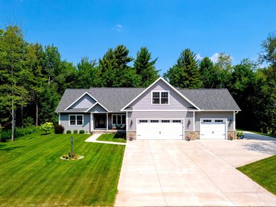 1064 Highland Dr, Ishpeming, MI, 49849