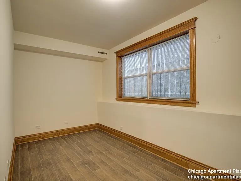 1817 N Clybourn Ave #1 — Photo 7