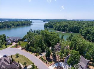 3542 Aqua Point Dr #100, York, SC 29745