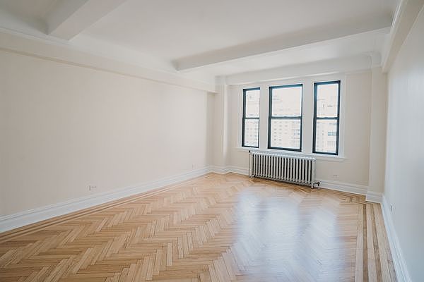 1st image of 210 E 68th St APT 11K