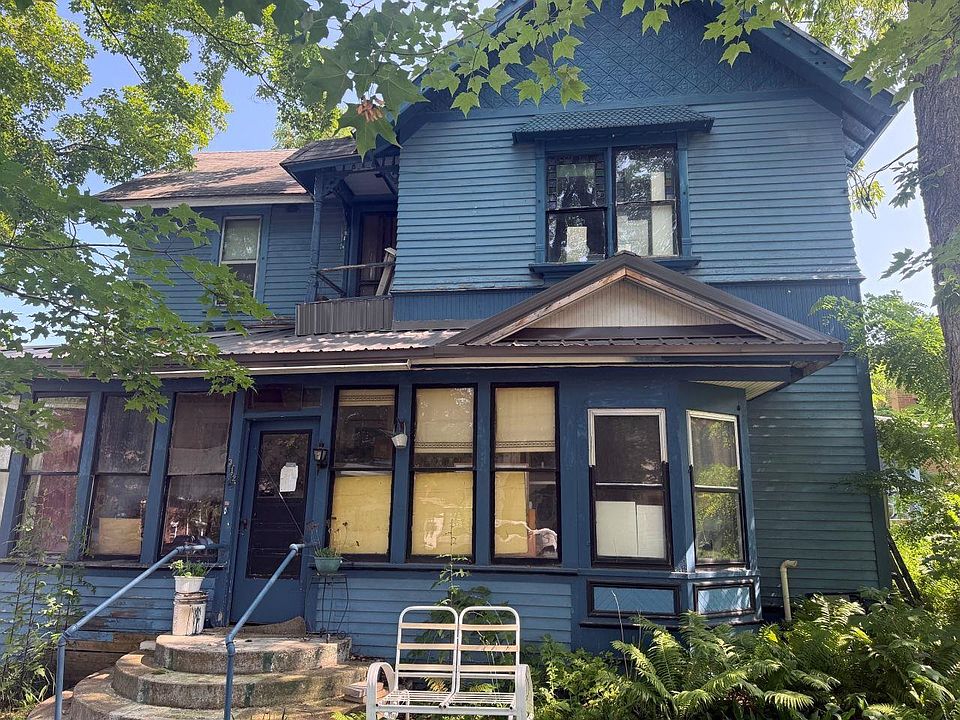 1st image of 312 E Garfield Ave