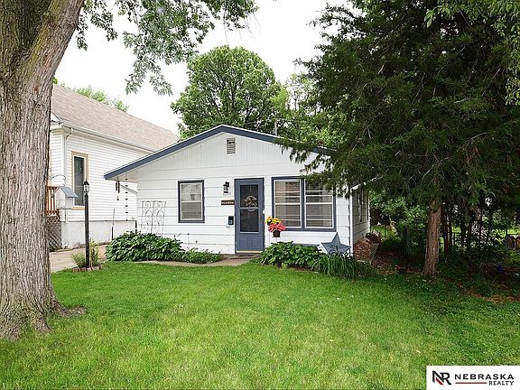 2nd image of 4109 Lenox Ave