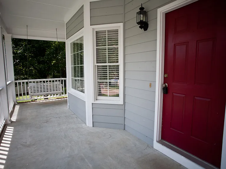 102 Chesapeake Way — Photo 2