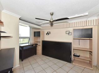 627 The West Mall #906, Toronto, ON M9C4X5