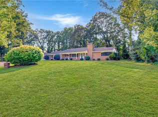 122 Pine St, King, NC 27021