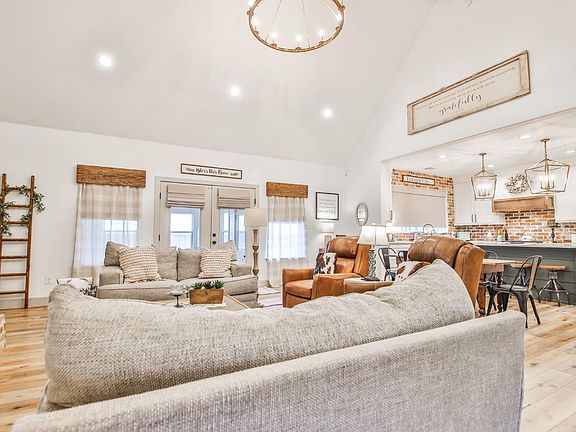 5th image of 735 Cotton Creek Farms Cir