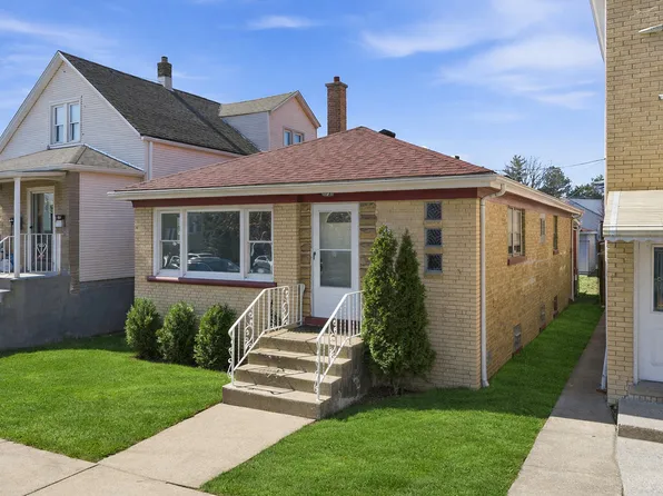 2110 N Marmora Ave, Chicago, IL 60639