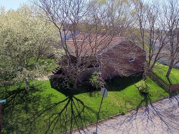 2nd image of 331 Porter Ave