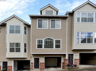 7864 SW 31st Ave, Portland, OR 97219