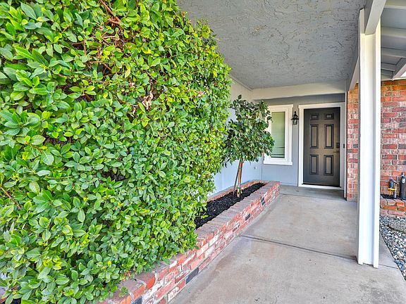 4th image of 8384 Old Ranch Rd