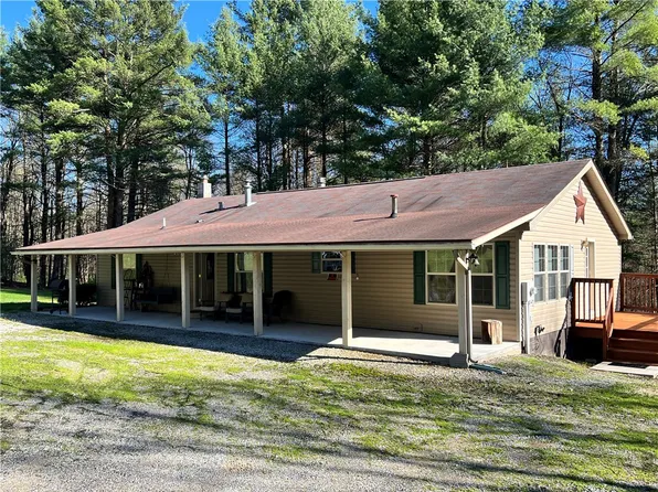 1760 Spring Run Rd, Weedville, PA 15868