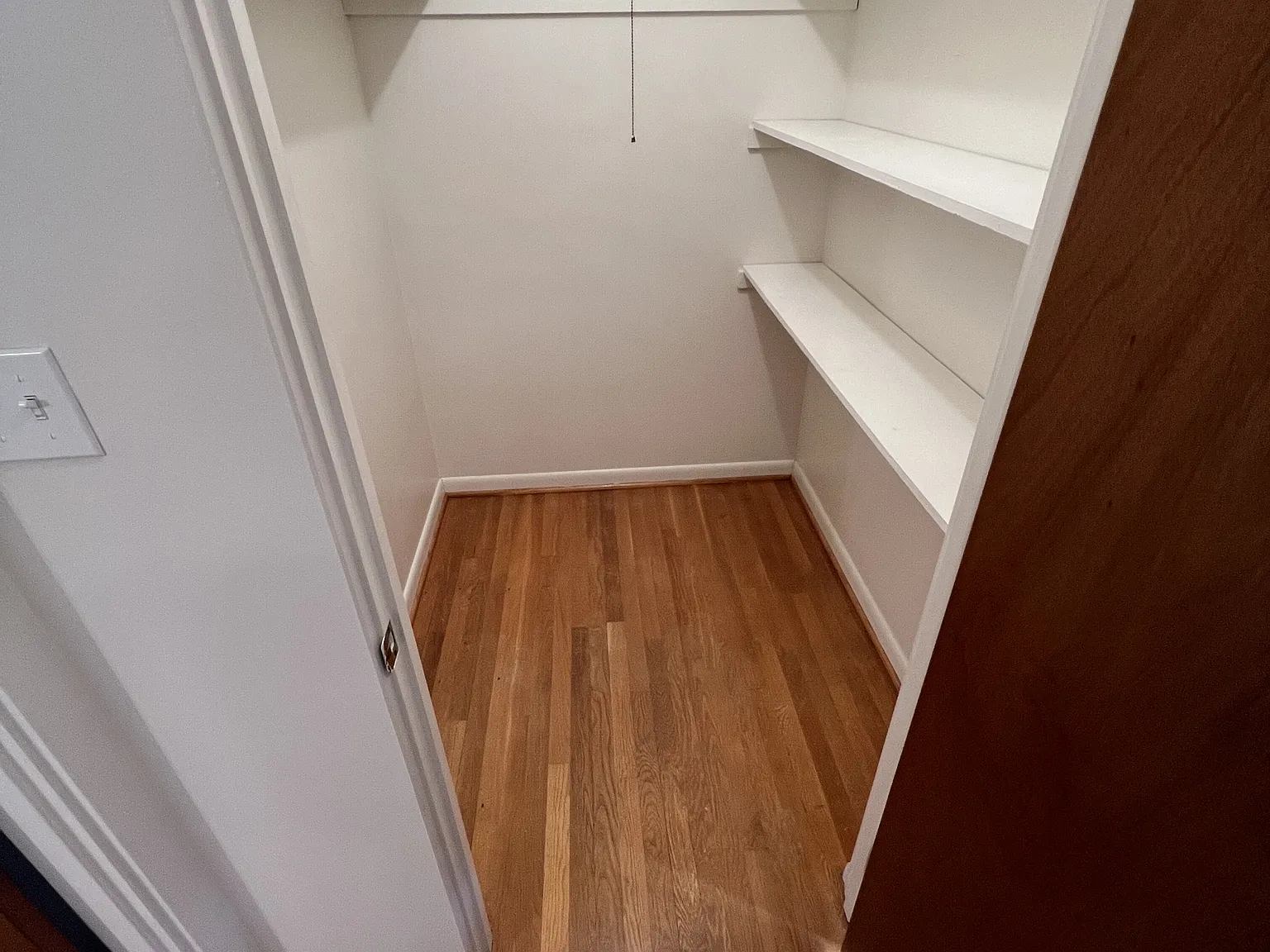 1044 Walnut St — Photo 2