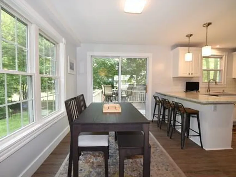 27 Donnellan Cir — Photo 9
