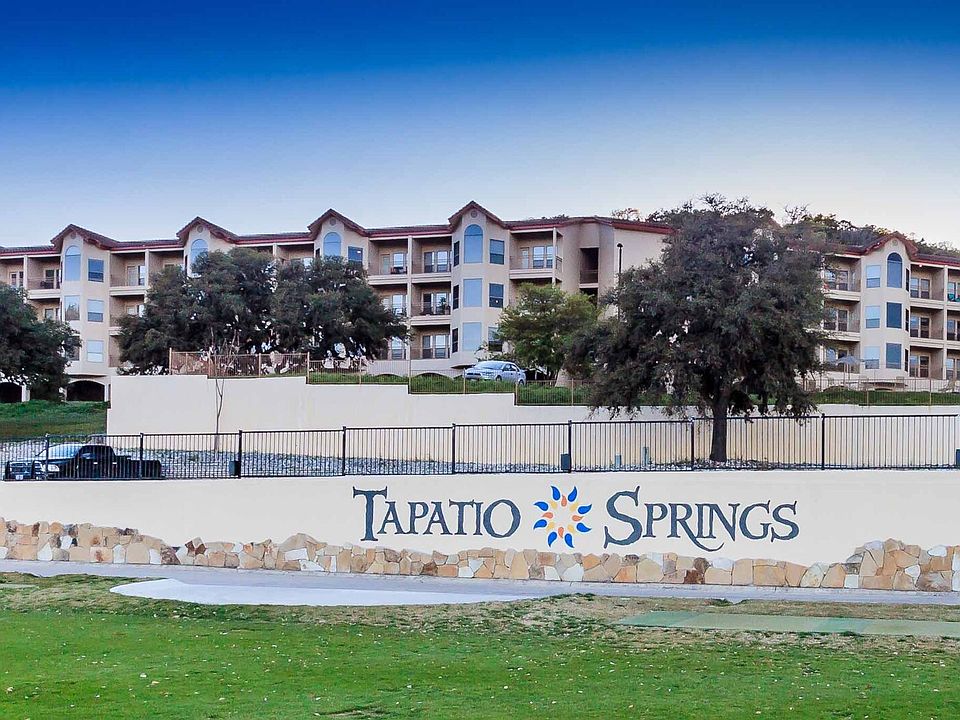 1st image of 20 Tapatio Dr E #305