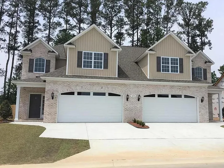 1672 Cambria Dr #A — Photo 1