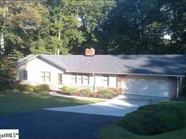29 Weehawken Cir, Taylors, SC 29687