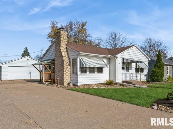 1028 15th Ave S, Clinton, IA 52732