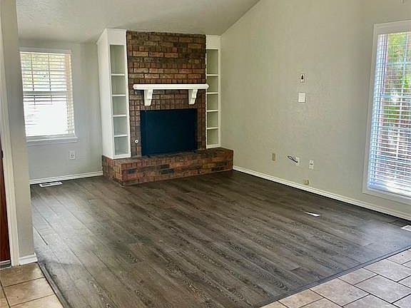 3rd image of 2137 Goodrich Dr