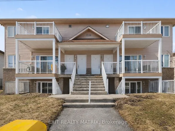 1238 Marenger St #2, Ottawa, ON K1C 1S2