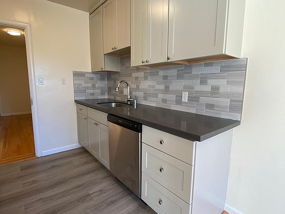 2nd image of 2649 Polk St APT 12