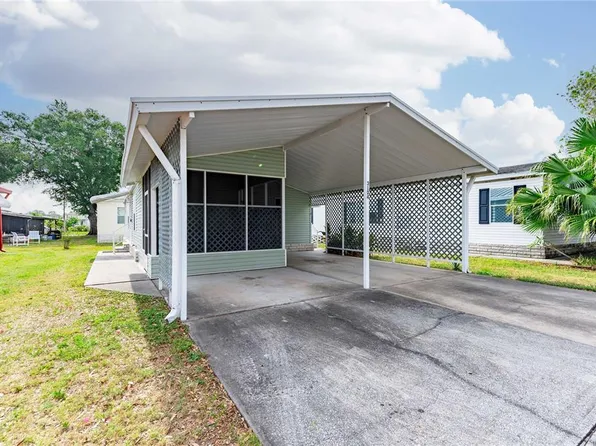 3104 Short Leaf St, Zephyrhills, FL 33543