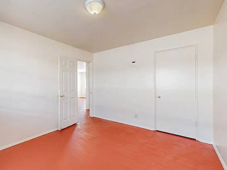 1033 Louisiana Blvd SE — Photo 30