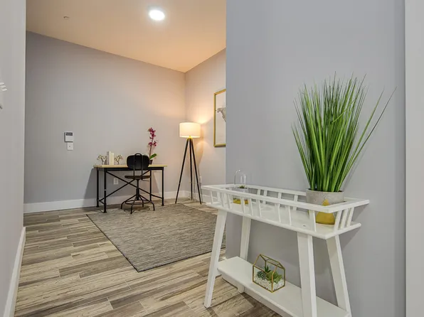 424 Whiton St, Jersey City, NJ 07304