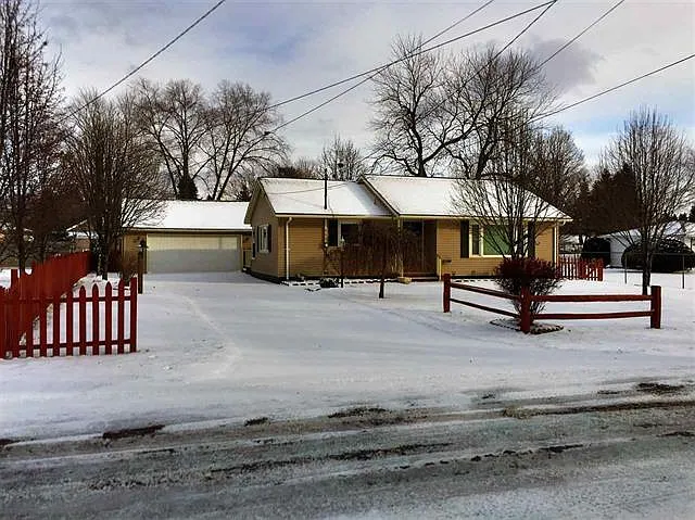 403 Seminole Pl photo 1
