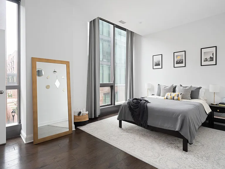 250 Spring St #313 — Photo 16