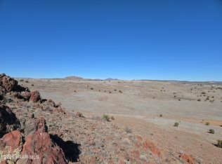 102C W Falcon Flight Way, Ash Fork, AZ 86320