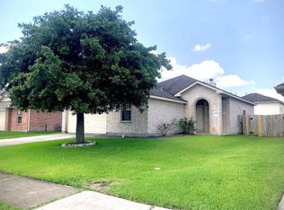 7909 Emerald Oak Dr, Texas City, TX 77591