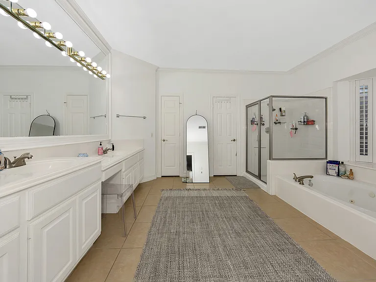 205 Bob O Link Dr — Photo 11