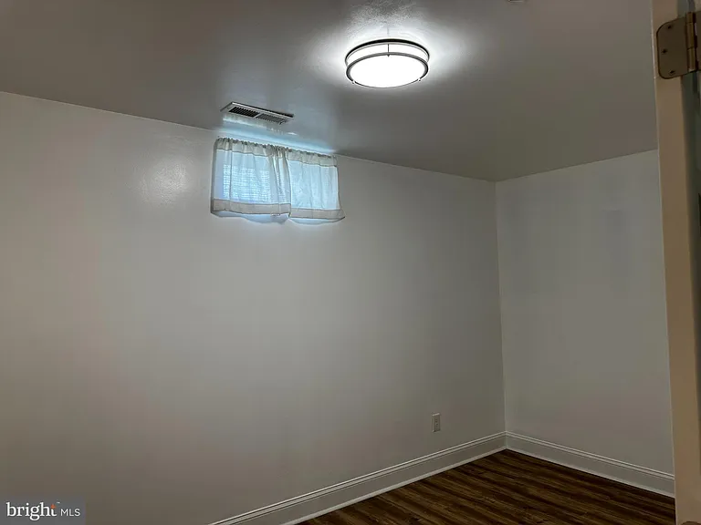 6723 Averett Ct — Photo 23