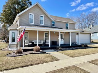 112 S Hudson Ave, Spring Valley, MN 55975