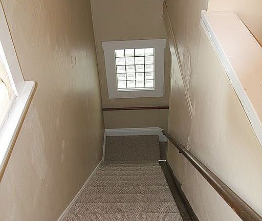 3rd image of 6758 W Park Ave