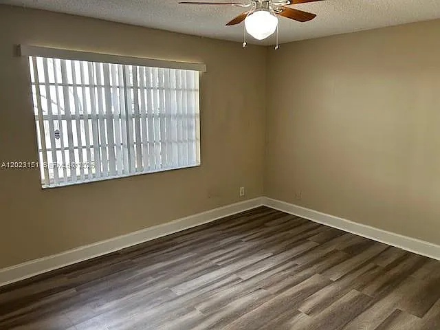 301 SW 86th Ave #102 — Photo 20